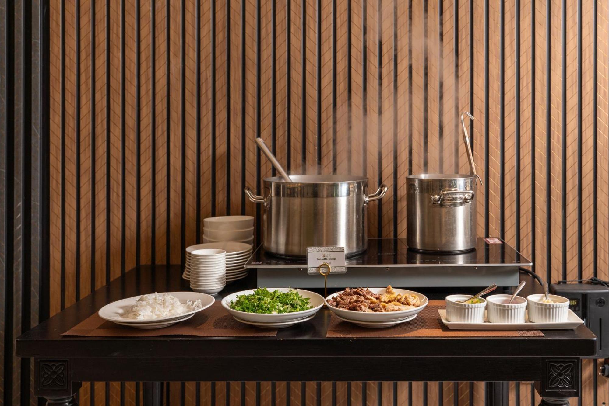 22Land Cloud Hotel ハノイ市 エクステリア 写真